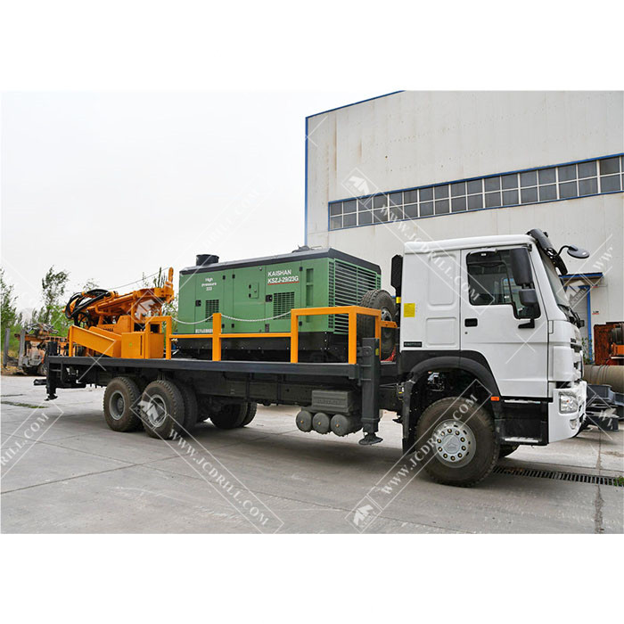 CSD200A DTH Water Well Drilling Rig with Air Compressor for 200m
