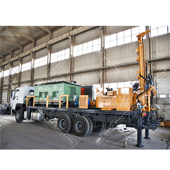 CSD200A DTH Water Well Drilling Rig with Air Compressor for 200m