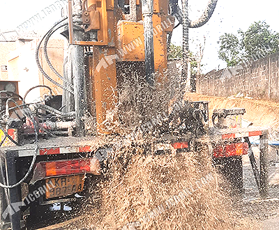 Shipping CSD300 4X2 Truck-Mounted Water Well Drilling Rig to Africa by Sea