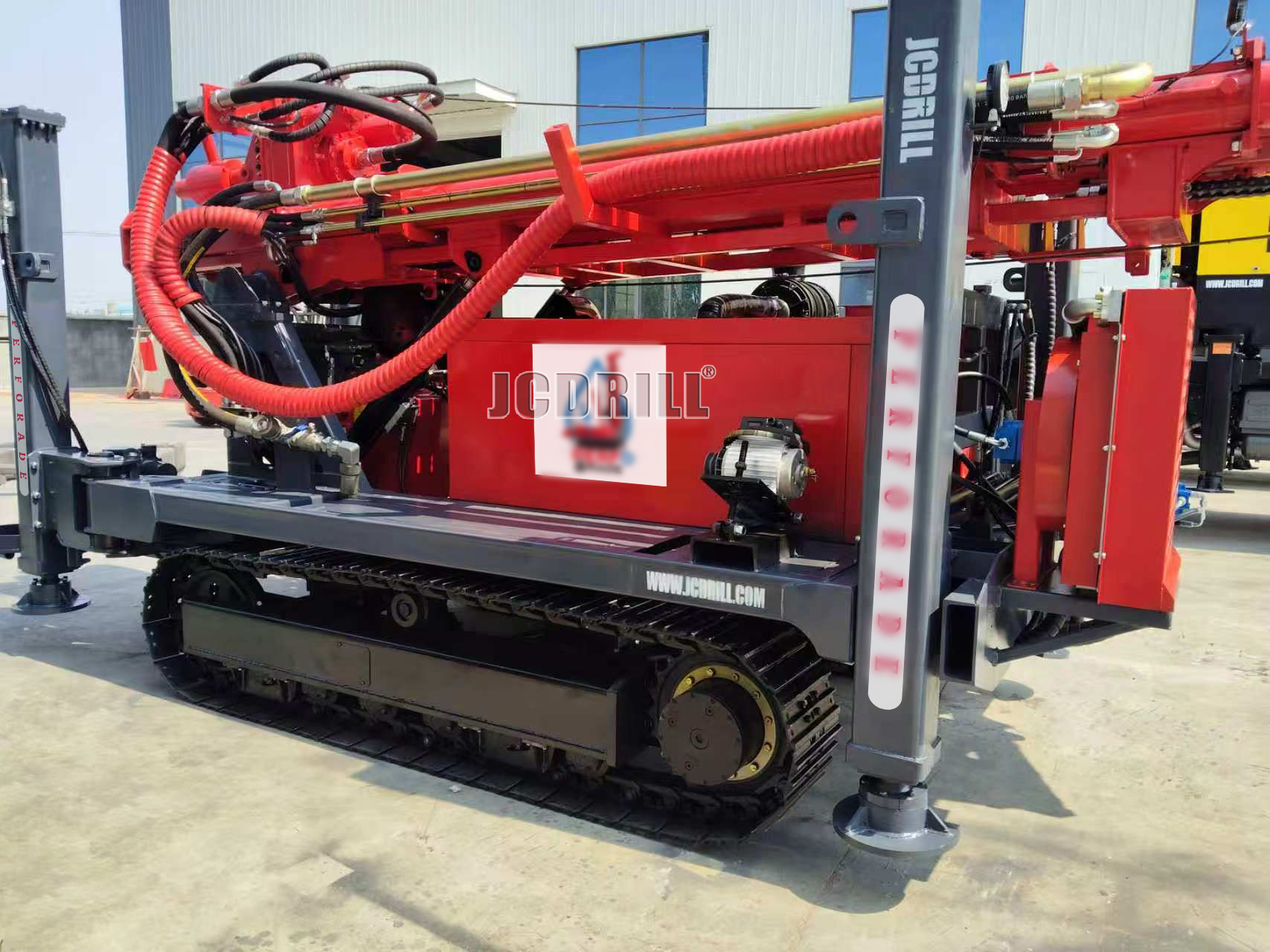 JCDRILL Strengthens North American Presence with Repeat Order of Crawler-Mounted Water Well Drilling Rigs