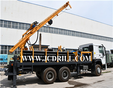 How does a Well Drilling Rig Work?