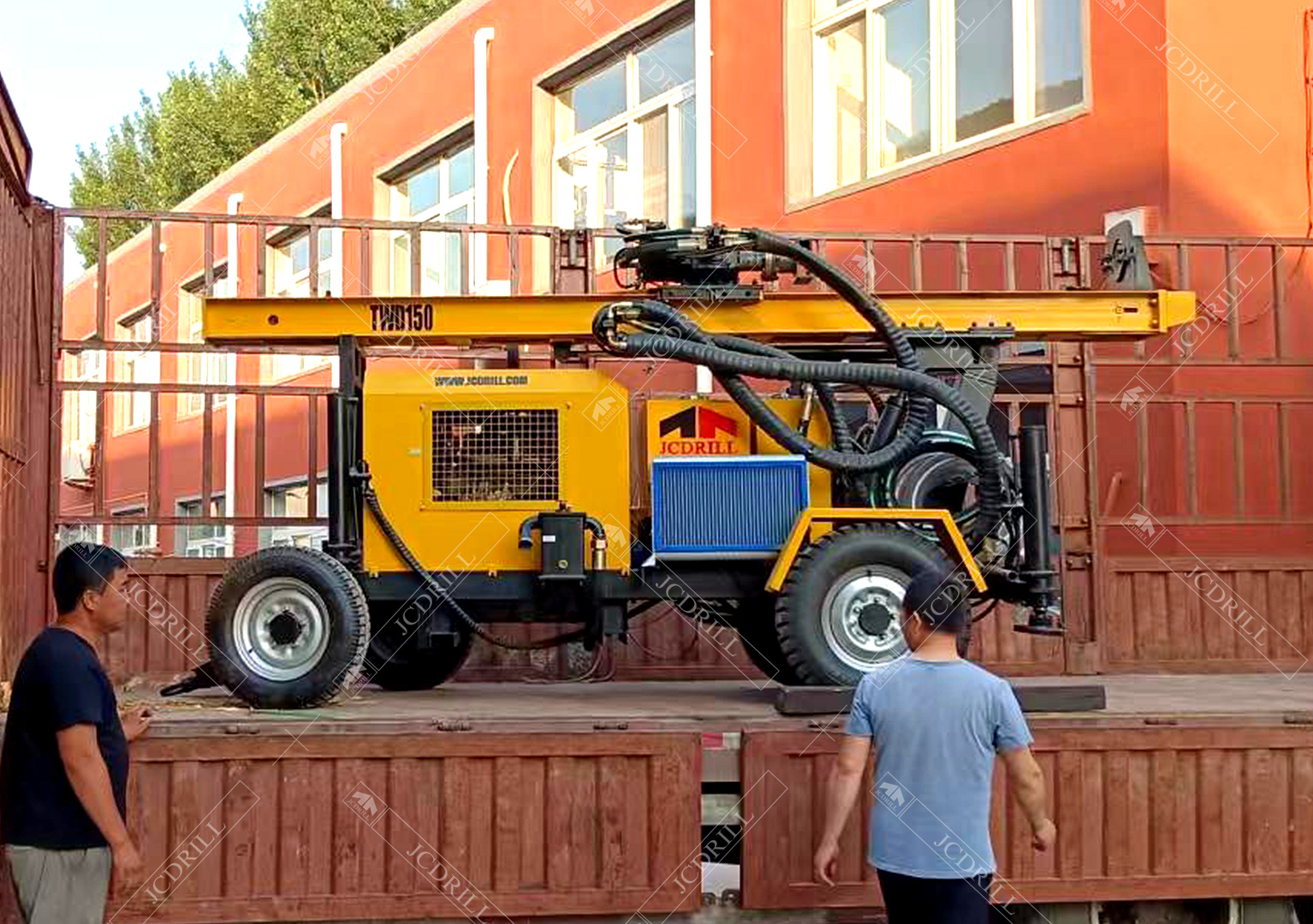 TWD150 Wheel Trailer Mounted Water Well Drilling Rig Send to Africa