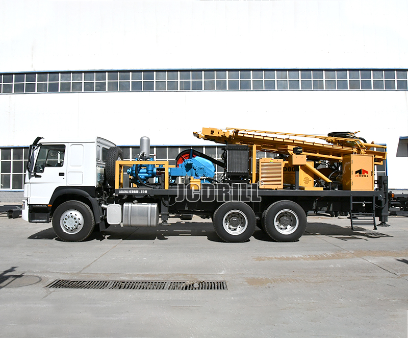 Borehole Truck Water Well Drill Machine with Air Compressor for Sale
