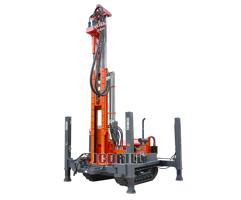 CWD200 DTH Hydraulic Crawler Mounted Water Well Drill Rig for Sale