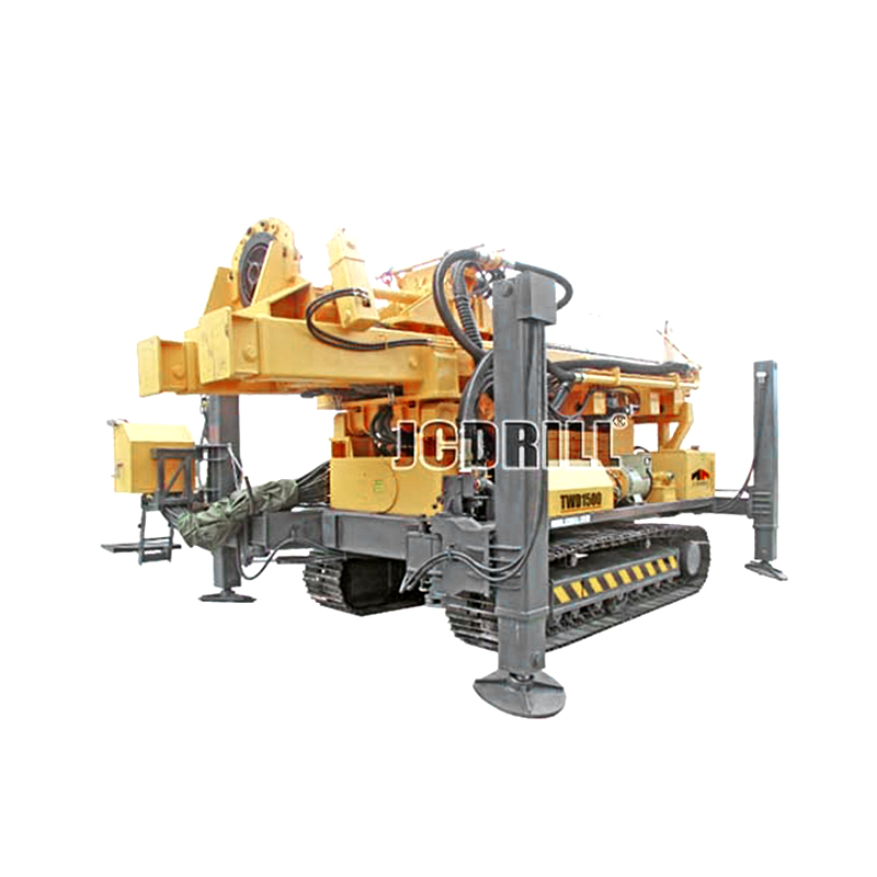 CWD1500 Rotary Borehole Hydraulic Crawler Water Well Drilling Rig