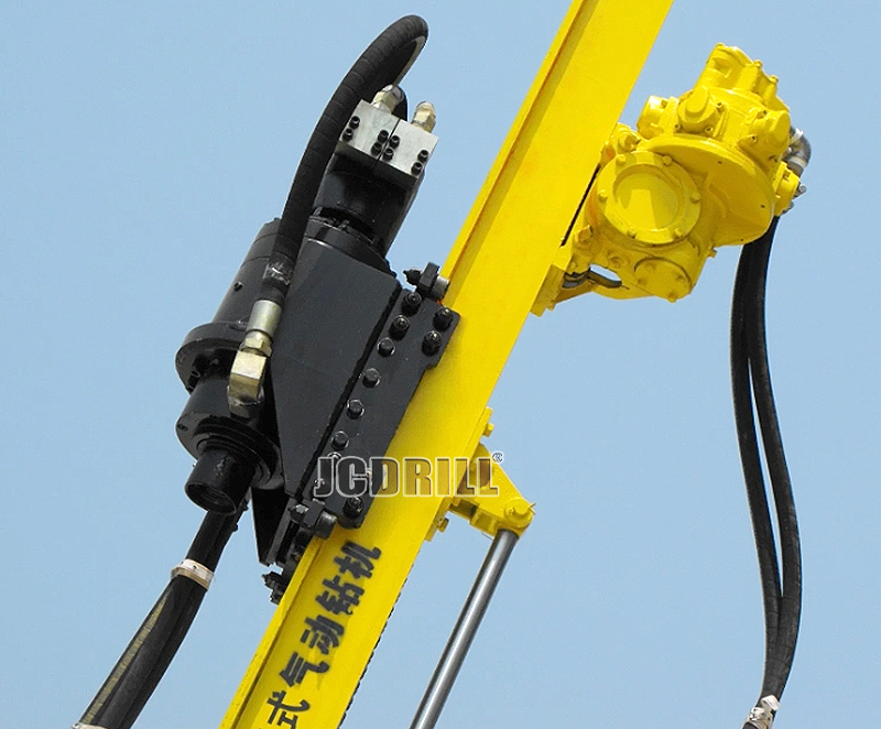 CL351 Pneumatic Rock Blasting DTH Drilling Rig